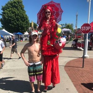 Meet your Posher, Garrett